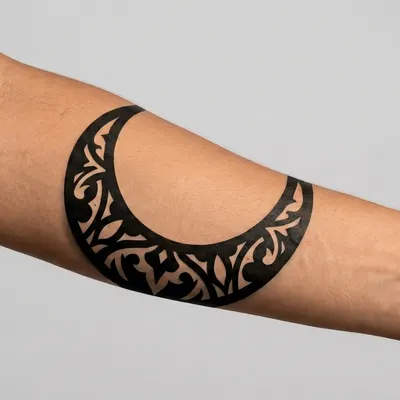 Blackwork tattoo on a arm